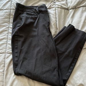 Women’s Capri Dress Pants